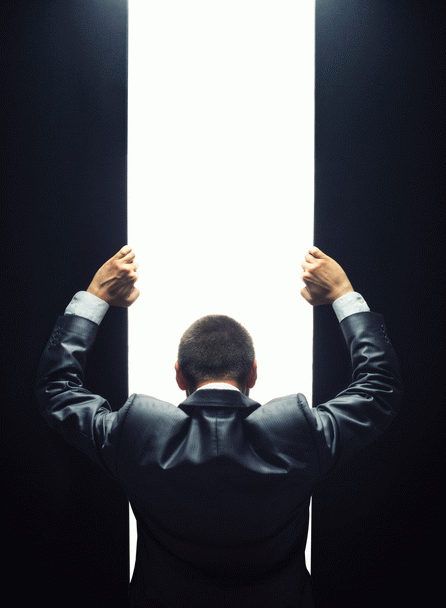 مرد ایده آل: خلاصه نظرات کاربران نی نی سایت در 22 مورد